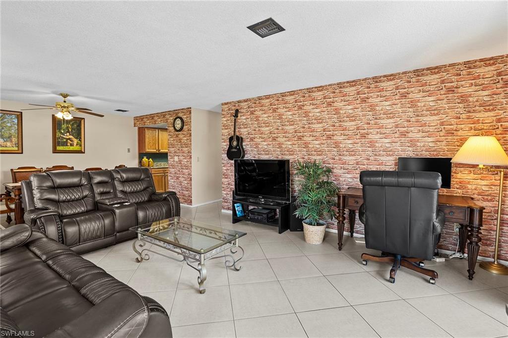 131 Teryl Rd C3 Property Photo 6