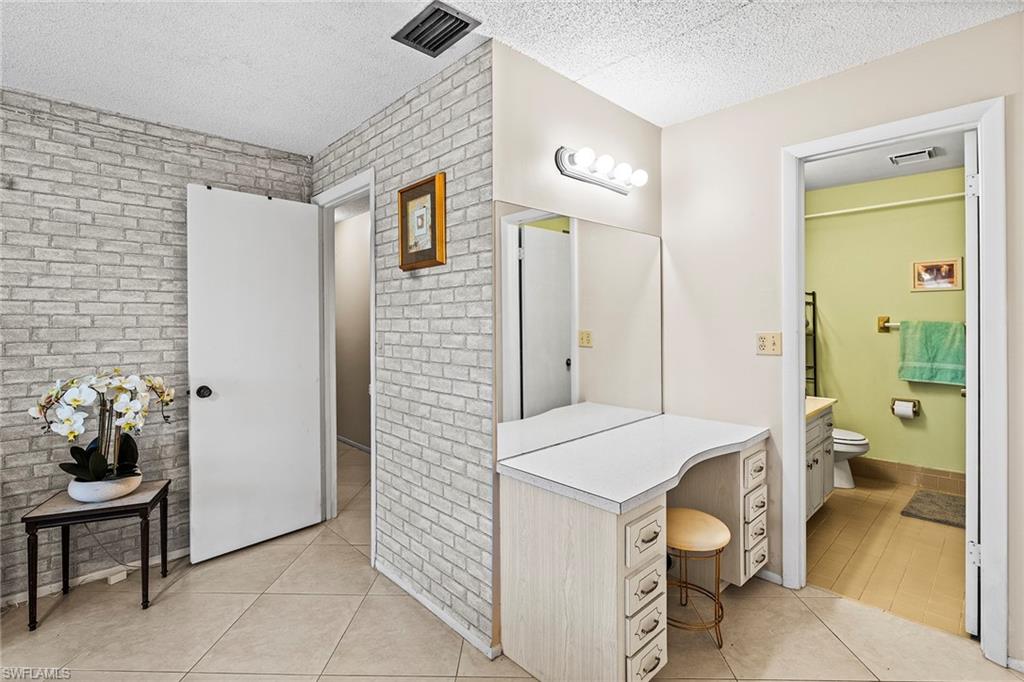 131 Teryl Rd C3 Property Photo 18