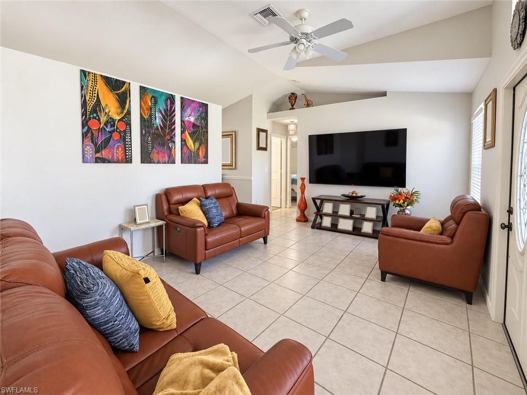 1728 54th Ter Sw Property Photo 4