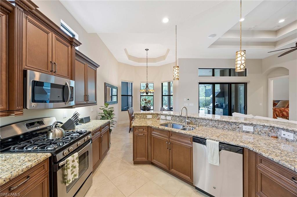 6255 Brunello Ln Property Photo 12