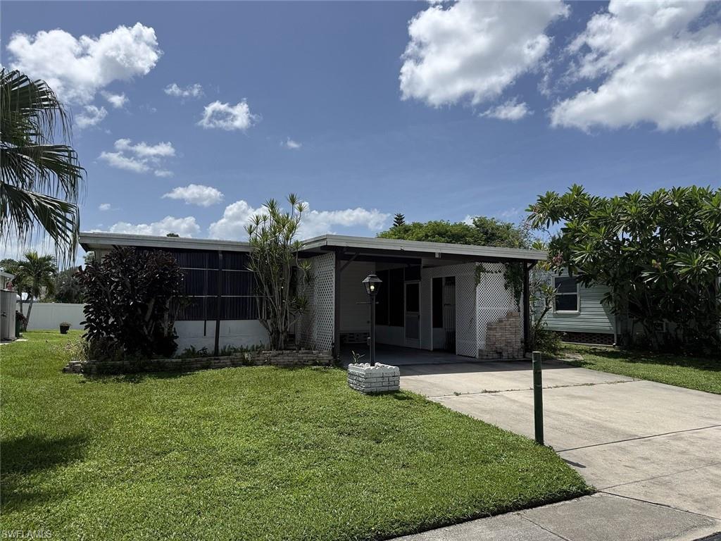 49 Oceans Blvd Property Photo 3