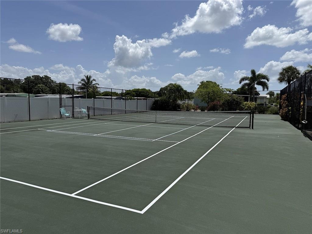 49 Oceans Blvd Property Photo 6