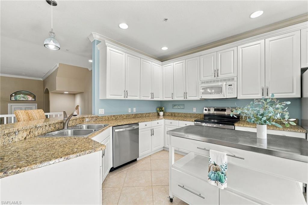 9098 Capistrano St S 7108 Property Photo 17