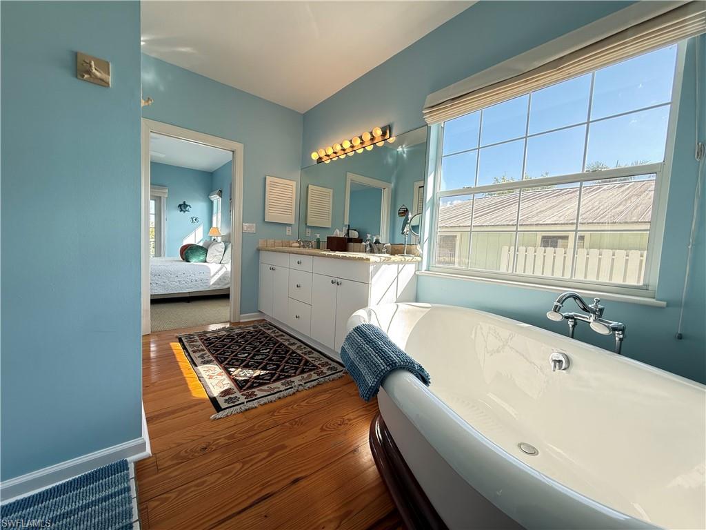 1296 Grand Canal Dr Property Photo 17