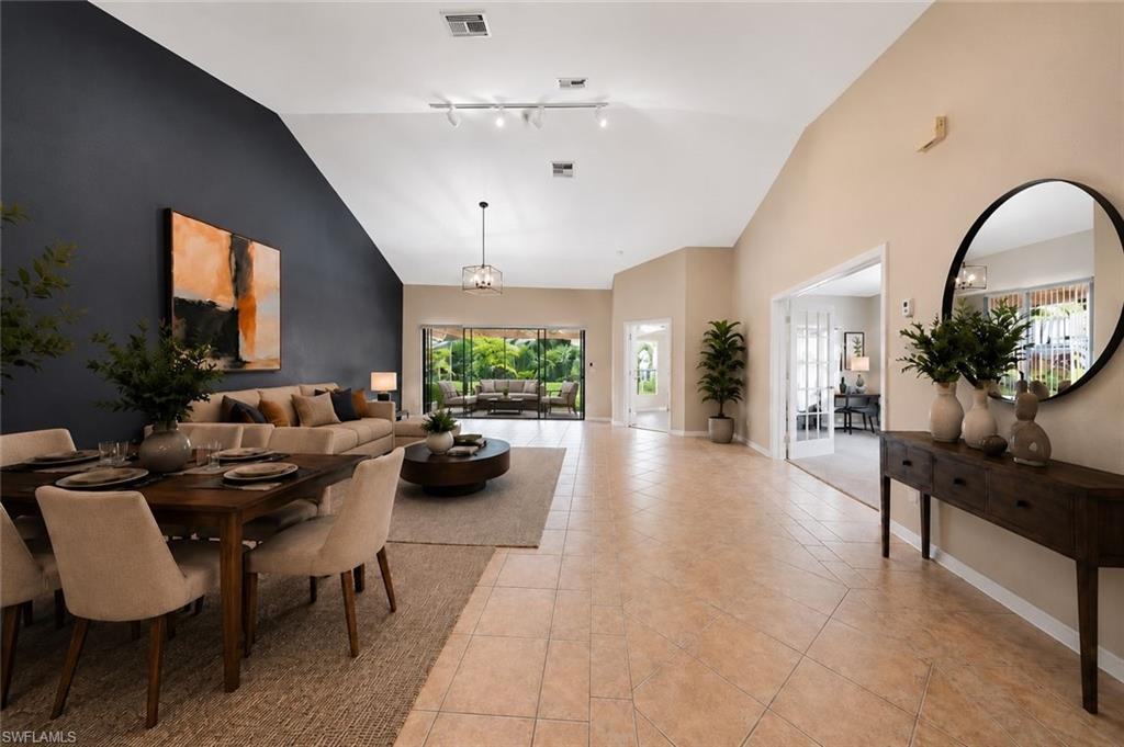 430 Saint Andrews Blvd 6 Property Photo 4
