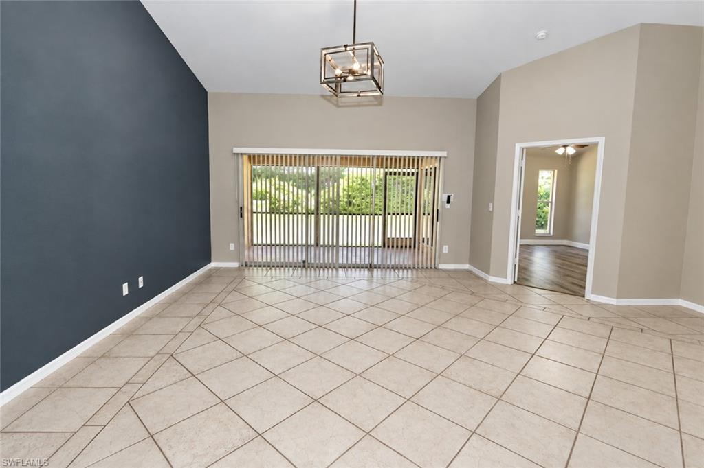 430 Saint Andrews Blvd 6 Property Photo 17