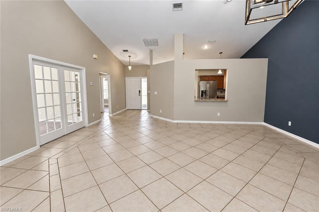 430 Saint Andrews Blvd 6 Property Photo 18