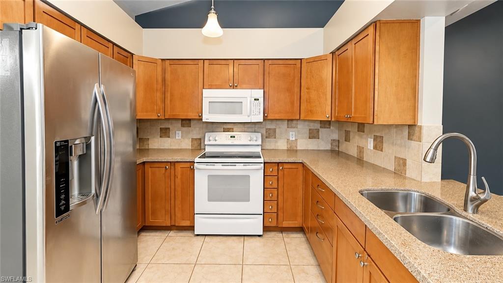 430 Saint Andrews Blvd 6 Property Photo 21
