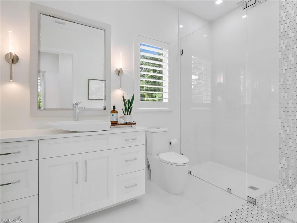 6145 Sea Grass Ln Property Photo 23