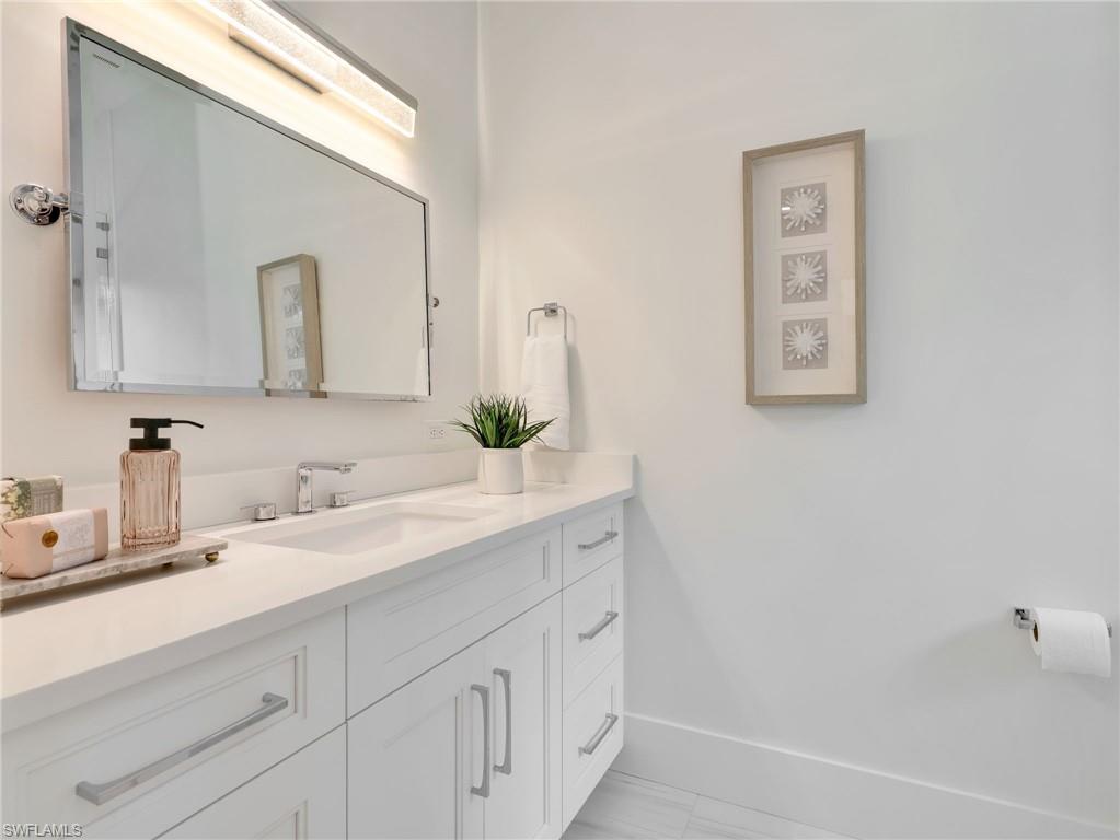 6145 Sea Grass Ln Property Photo 29