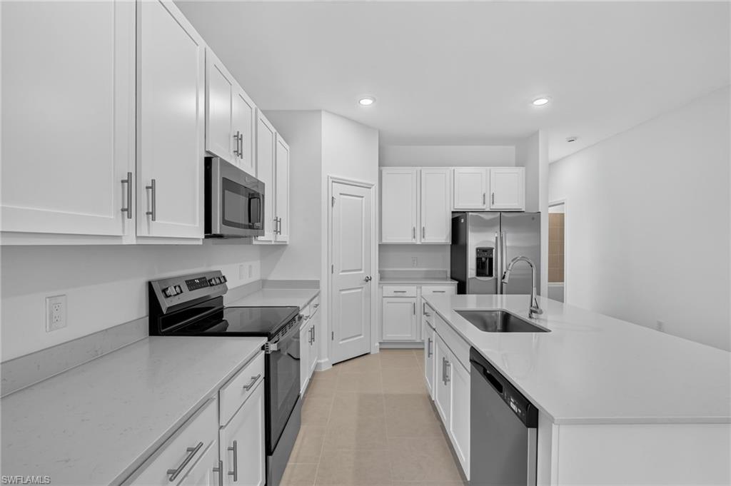 45030 Pipevine Cir Property Photo 7