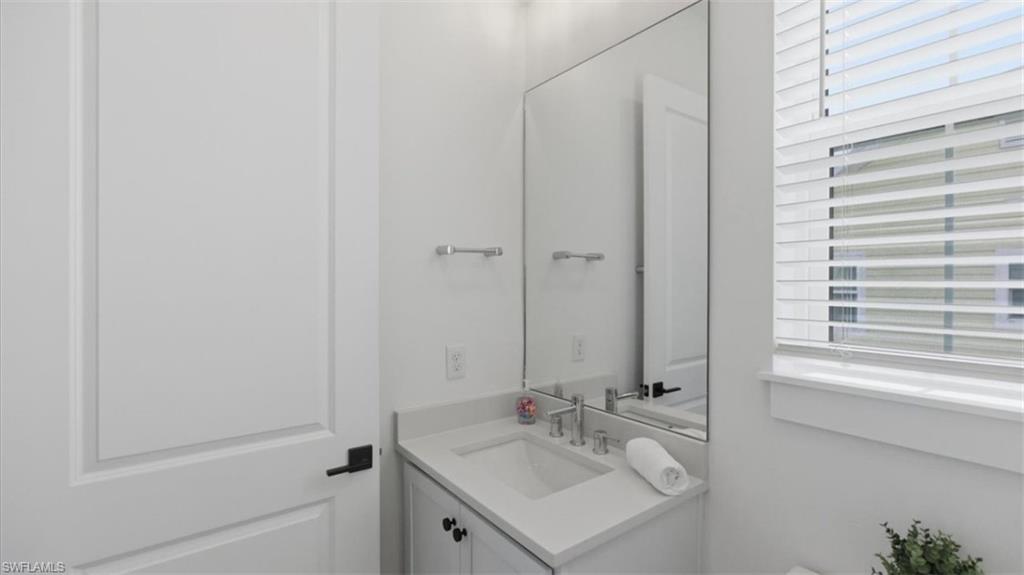 129 Pearl St Property Photo 28