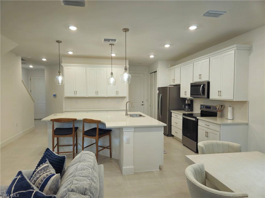 226033471 Property Photo 7