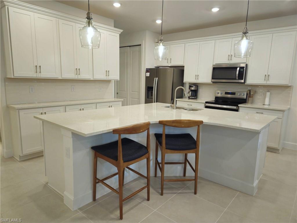 226033471 Property Photo 9