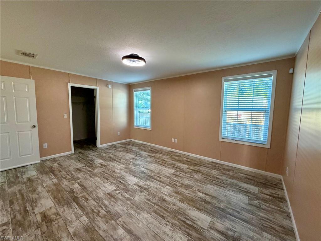 755 Ridgewood Dr Property Photo 7