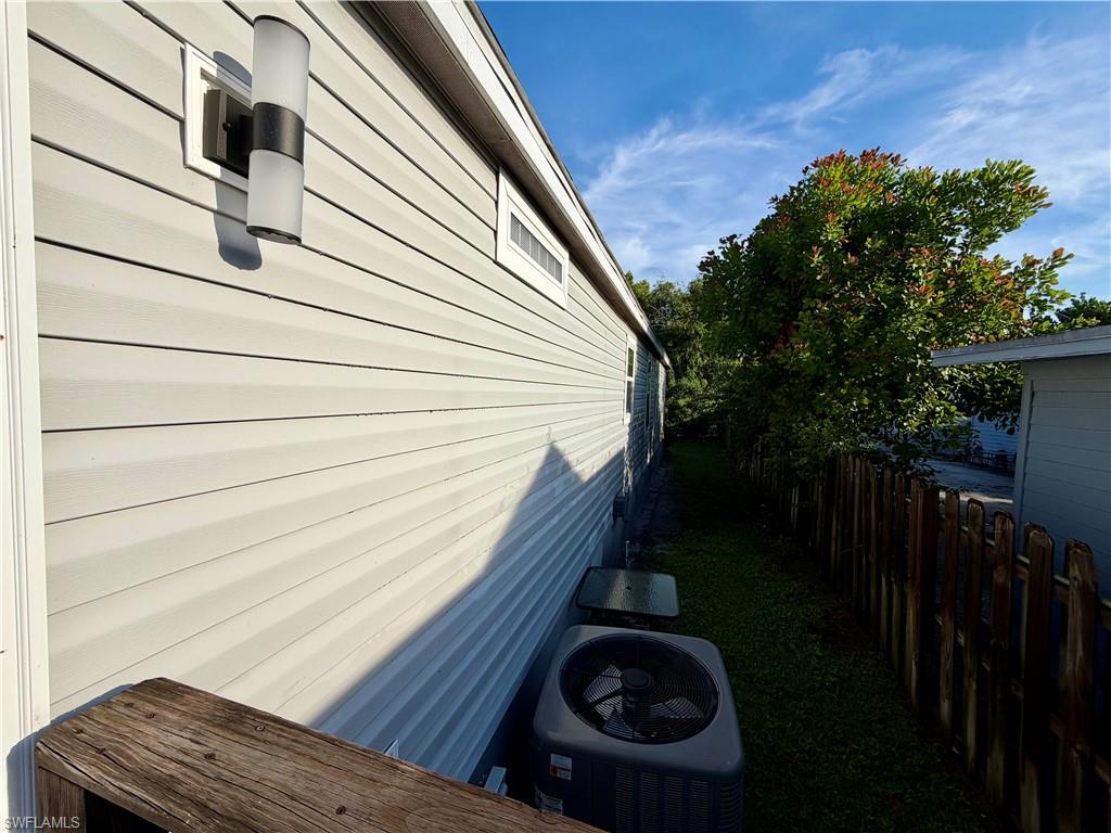 755 Ridgewood Dr Property Photo 23