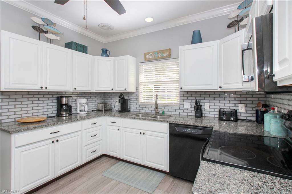 28140 Meadowlark Ln Property Photo 8