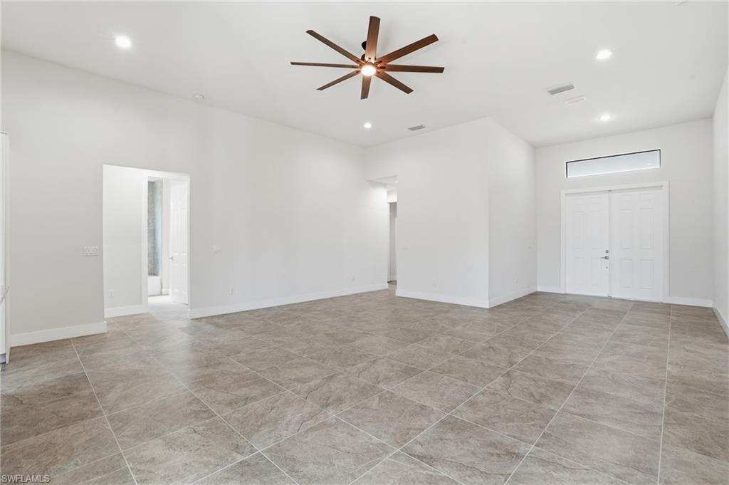 2303 18th Pl Property Photo 7