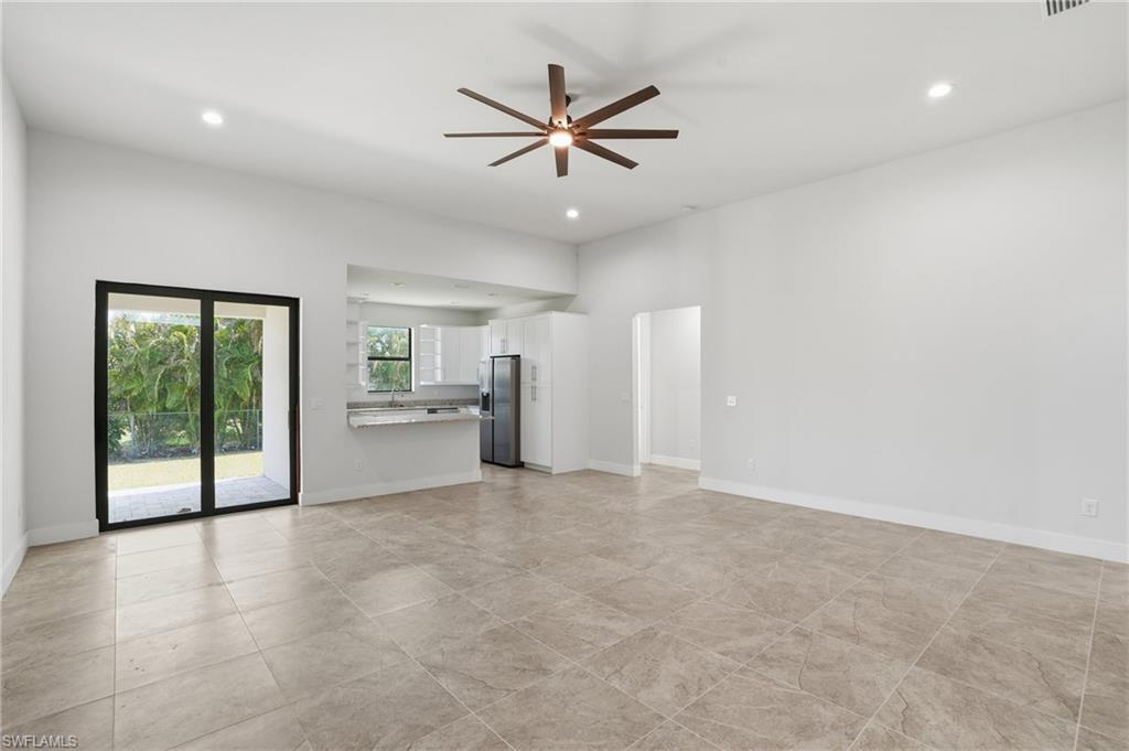 2303 18th Pl Property Photo 8