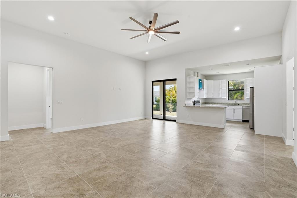 2303 18th Pl Property Photo 9
