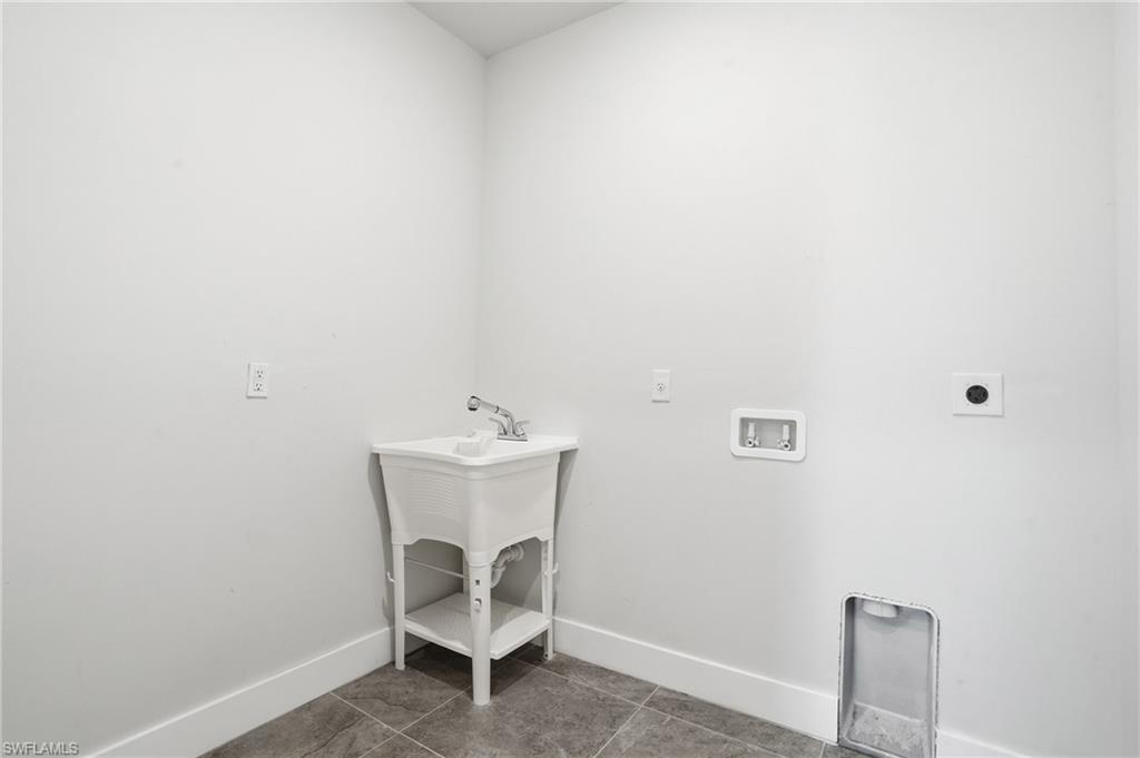 2303 18th Pl Property Photo 31