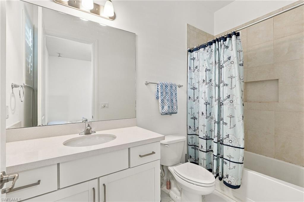 9201 Woodhurst Dr Property Photo 24