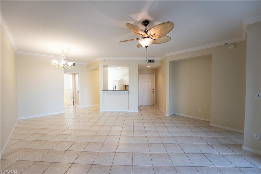 6368 Huntington Lakes Cir 102 Property Photo 2