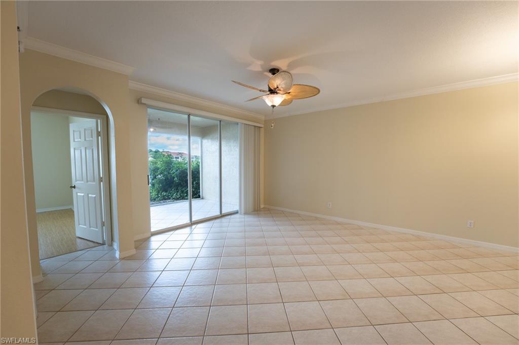 6368 Huntington Lakes Cir 102 Property Photo 4