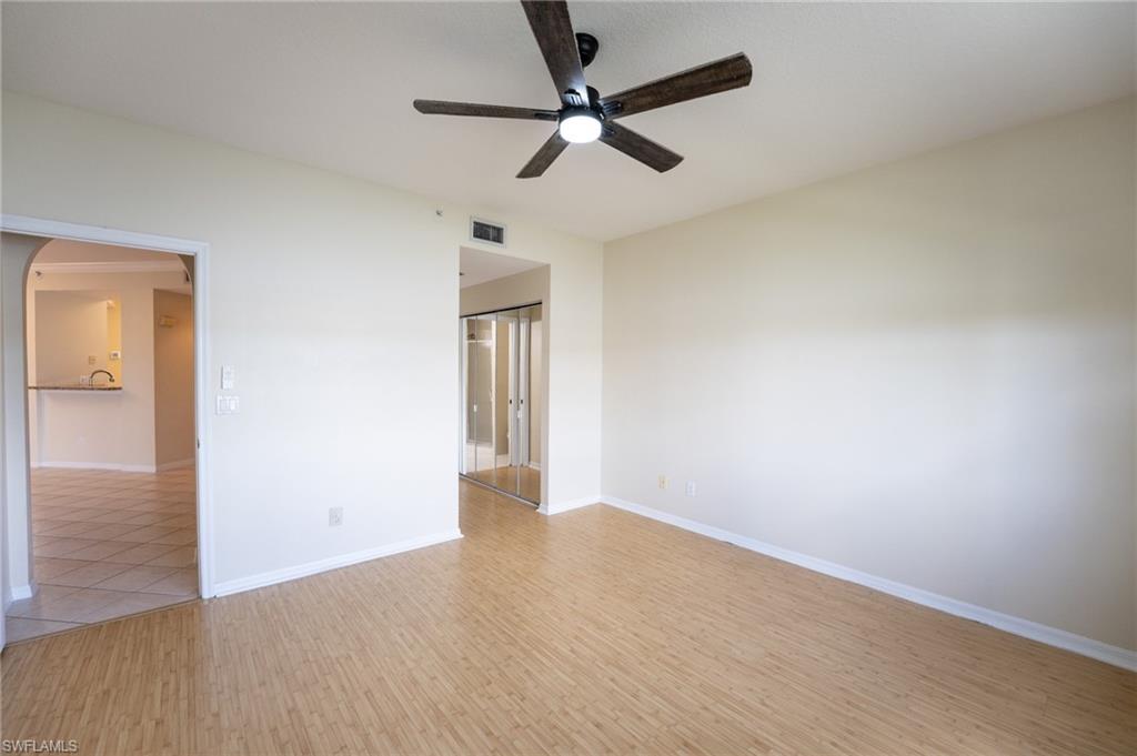 6368 Huntington Lakes Cir 102 Property Photo 6