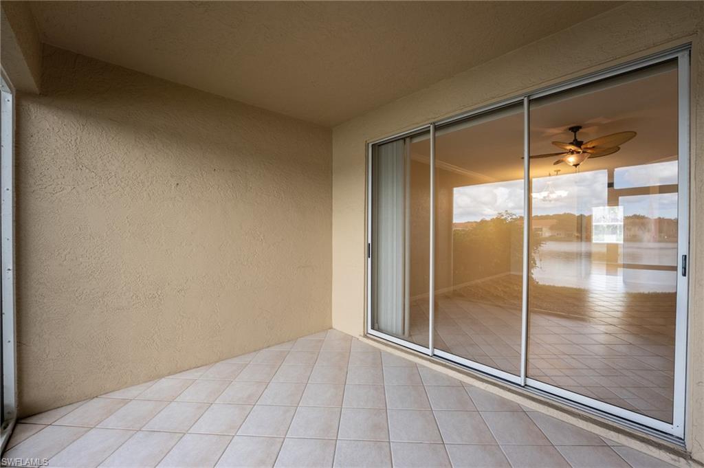 6368 Huntington Lakes Cir 102 Property Photo 22