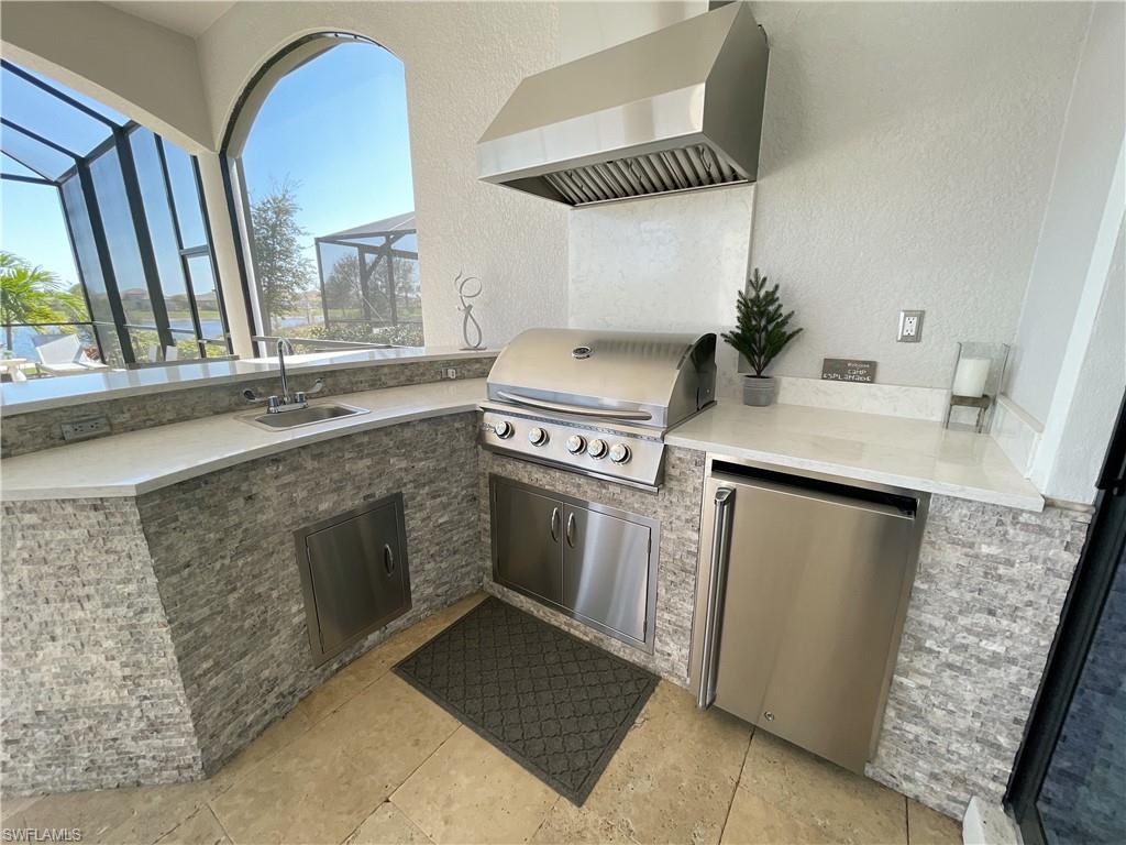 9412 Rapallo St Property Photo 26