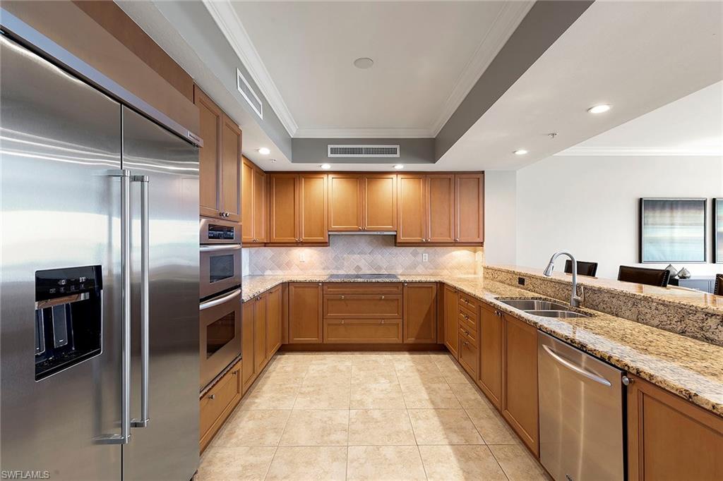 1050 Borghese Ln 1202 Property Photo 14