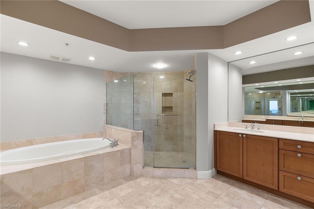 1050 Borghese Ln 1202 Property Photo 21