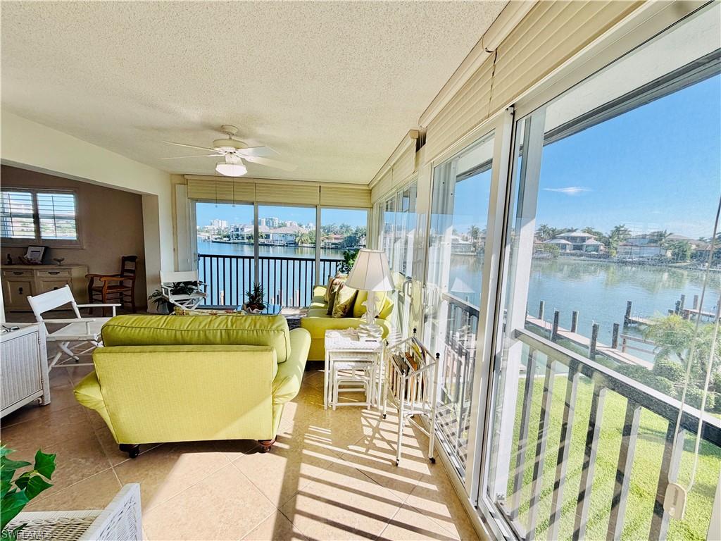 333 Harbour Dr 212 Property Photo 2