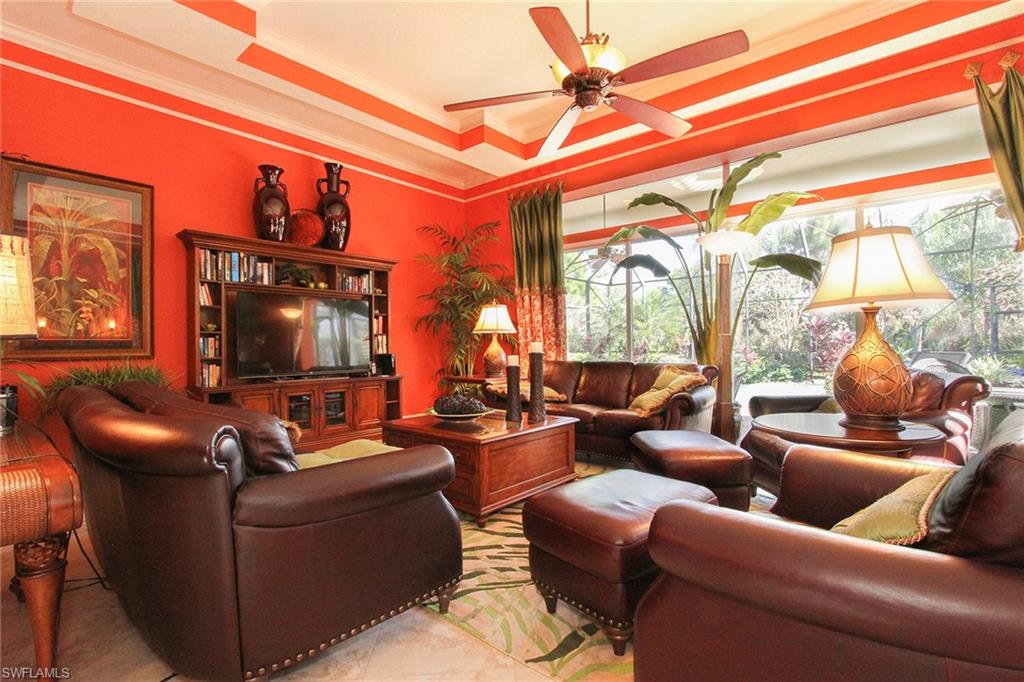 22033 Natures Cove Ct Property Photo 3