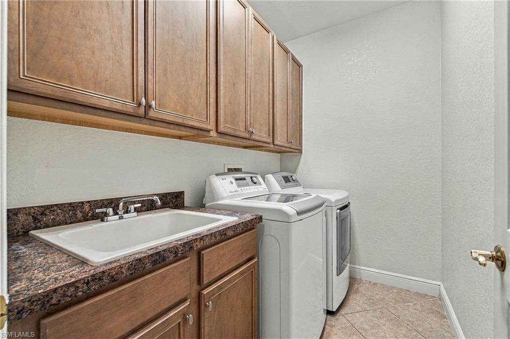 8435 Sedonia Cir Property Photo 21