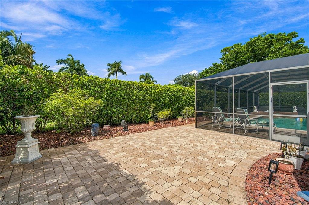 226033558 Property Photo 18