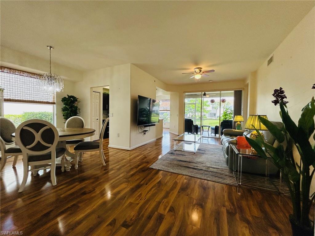 1280 Henley St 1607 Property Photo 2