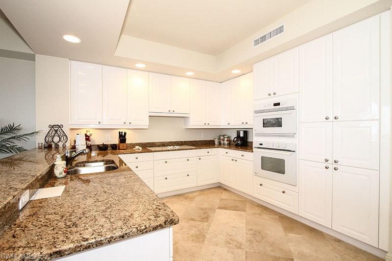 4875 Pelican Colony Blvd 1803 Property Photo 7