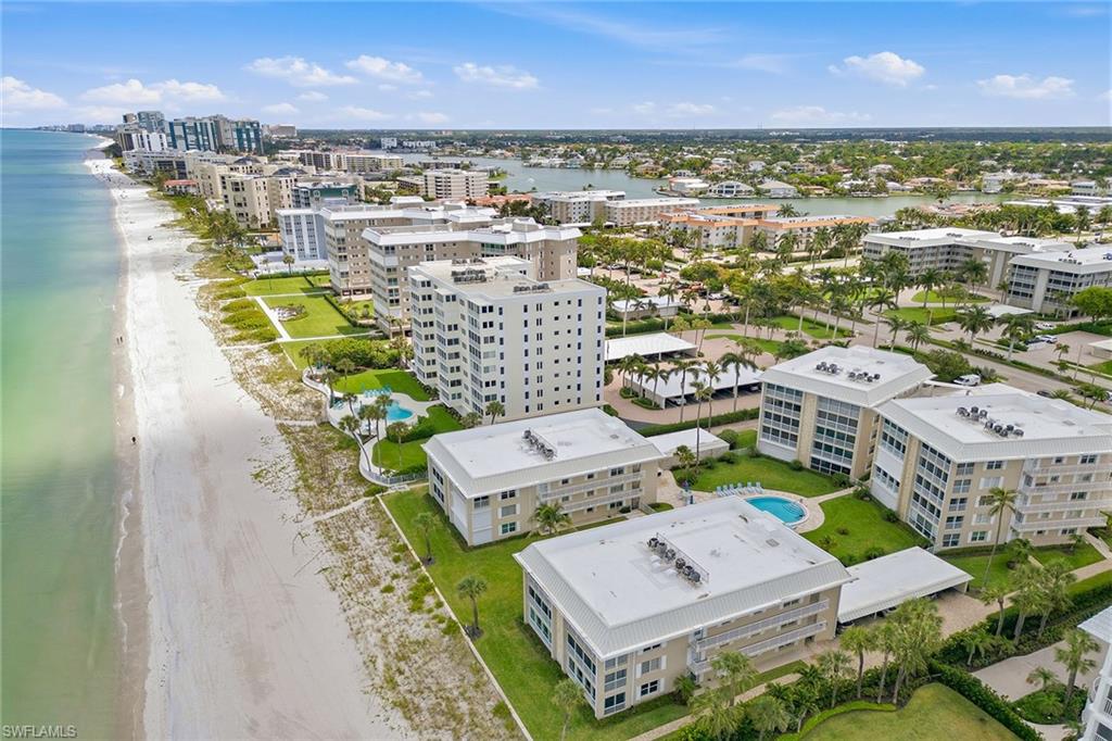 2875 Gulf Shore Blvd N 106 Property Photo 2
