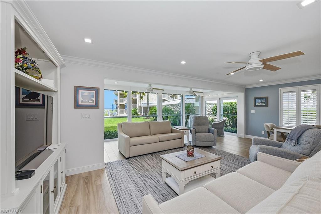 2875 Gulf Shore Blvd N 106 Property Photo 4