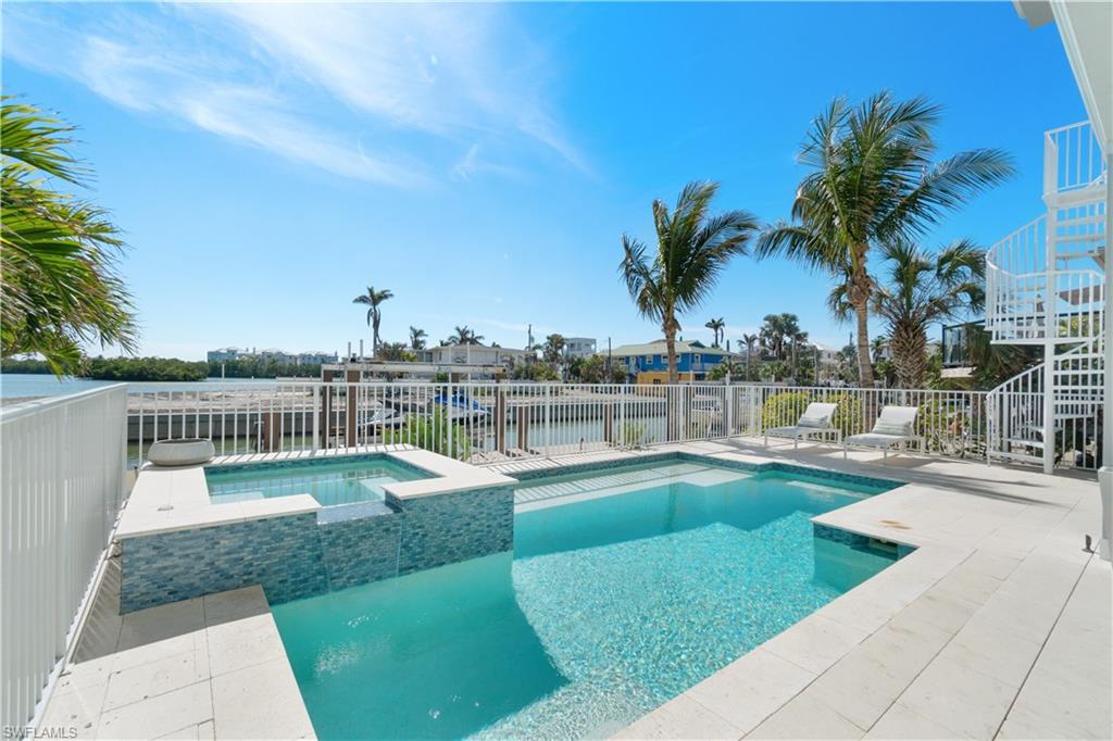 5997 Cypress Ln Property Photo 5