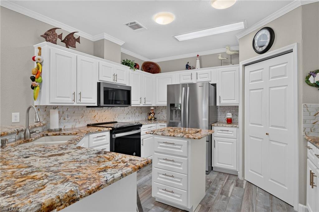 17520 Azalea Ln Property Photo 18