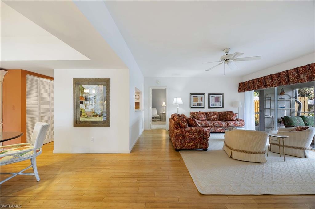4251 Lake Forest Dr 214 Property Photo 8