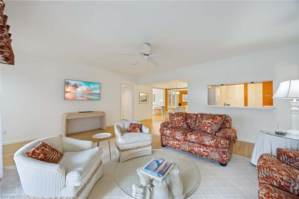 4251 Lake Forest Dr 214 Property Photo 10