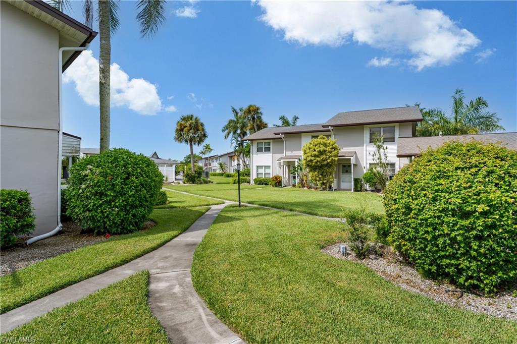 180 Cypress Way E B212 Property Photo 26