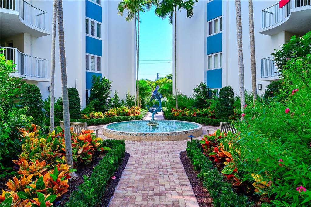 1300 Gulf Shore Blvd N 104 Property Photo 1