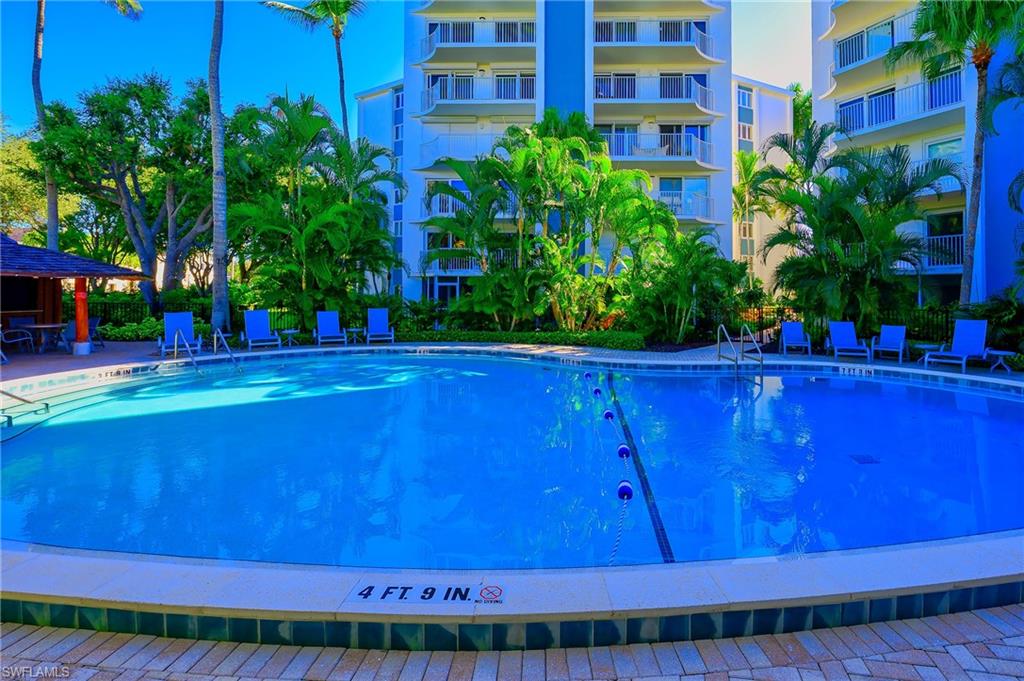1300 Gulf Shore Blvd N 104 Property Photo 19