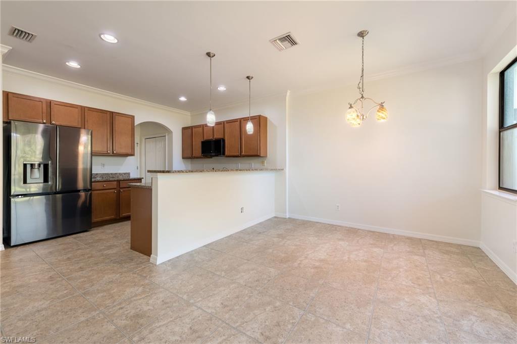15346 Summit Place Cir 161 Property Photo 8