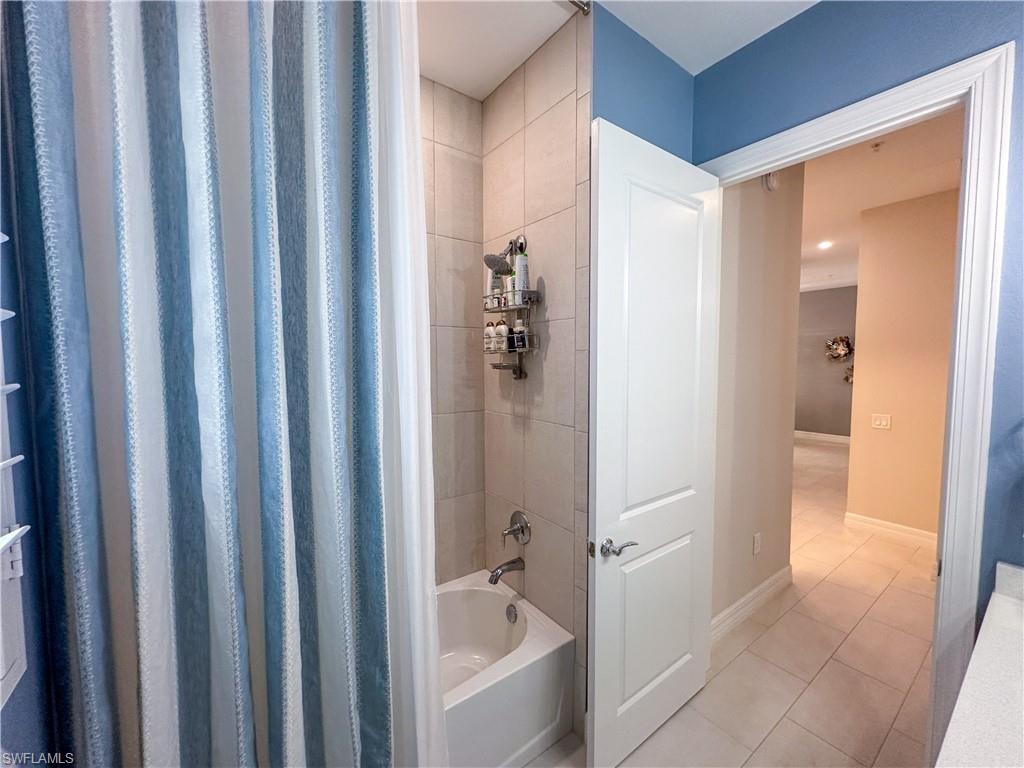 232 Indies Dr E 201 Property Photo 32